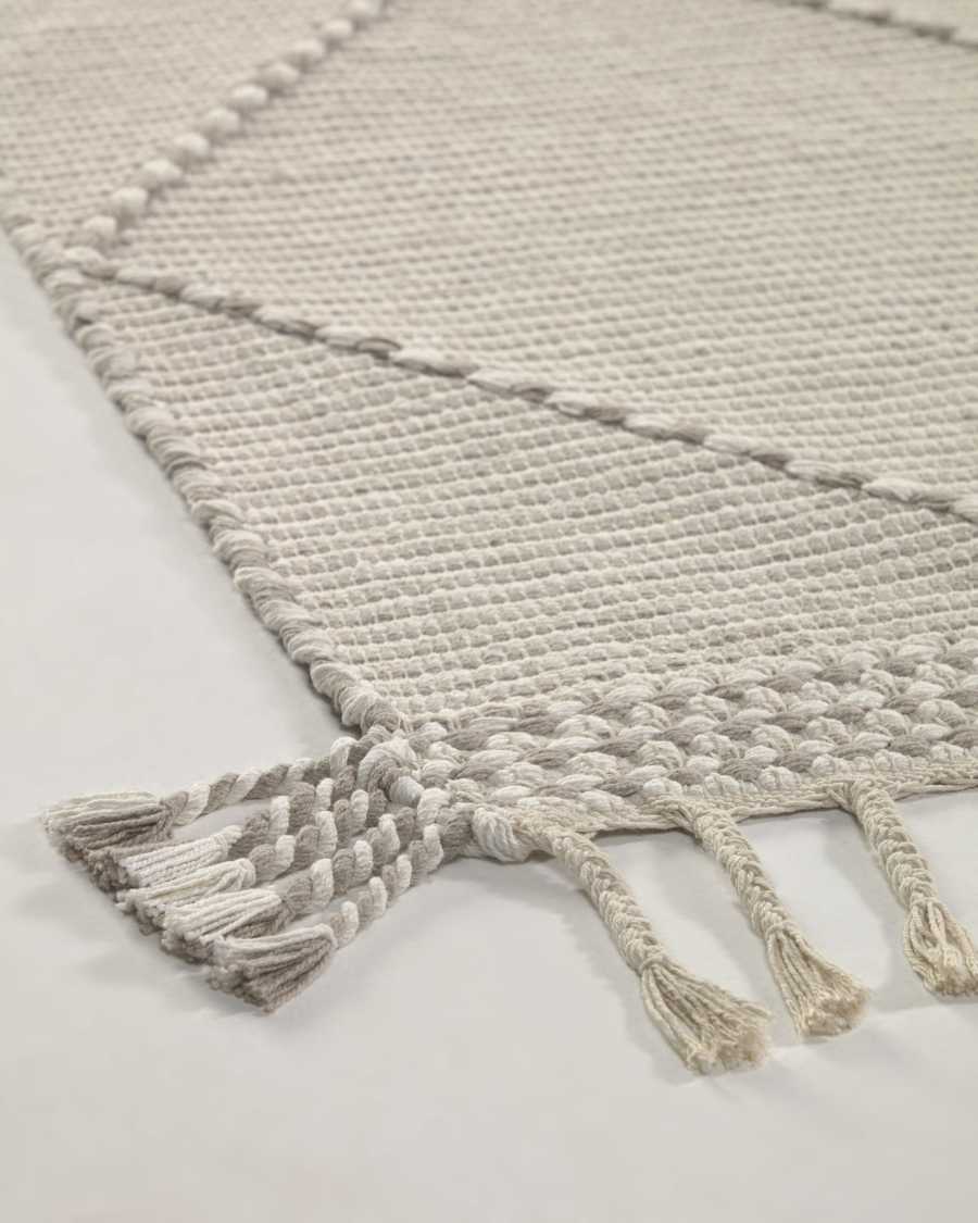 Nurit beige rug 160 x 230 cm