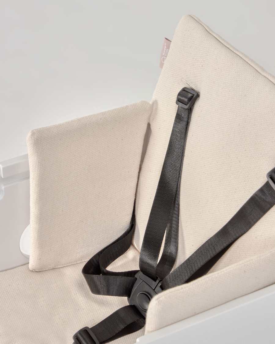 100% organic cotton (GOTS) Nuun highchair cushion with natural finish