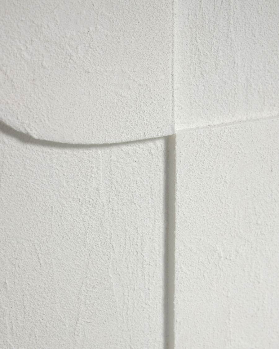 Beija set of two white pictures 32 x 42 cm