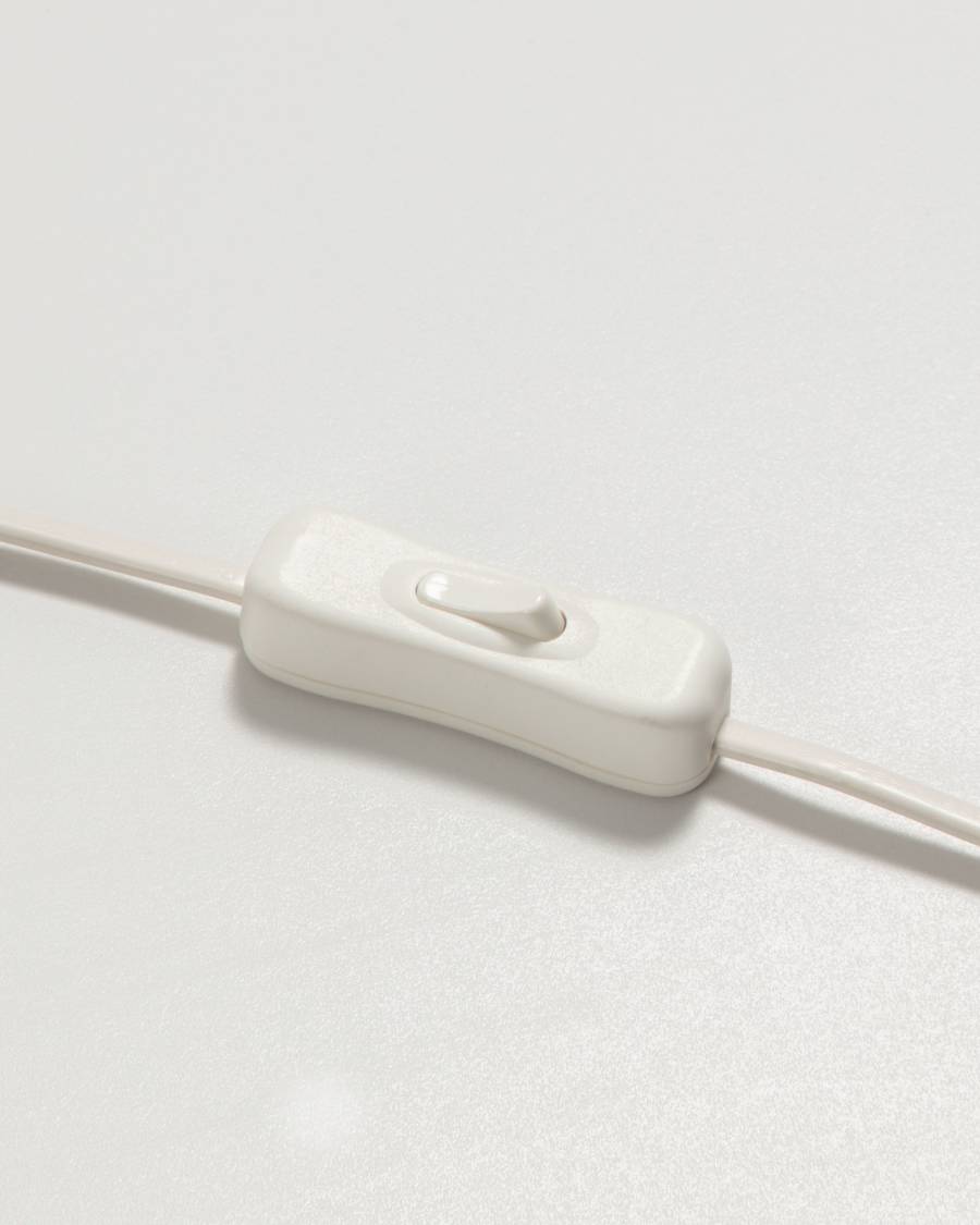 Eshe table lamp in ceramic with terracotta and white finish UK adapter