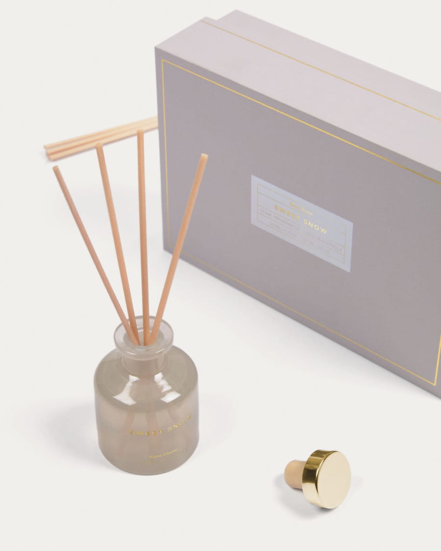 Set Sweet Snow Lufterfrischer Sticks 50 ml und Duftkerze 70 gr