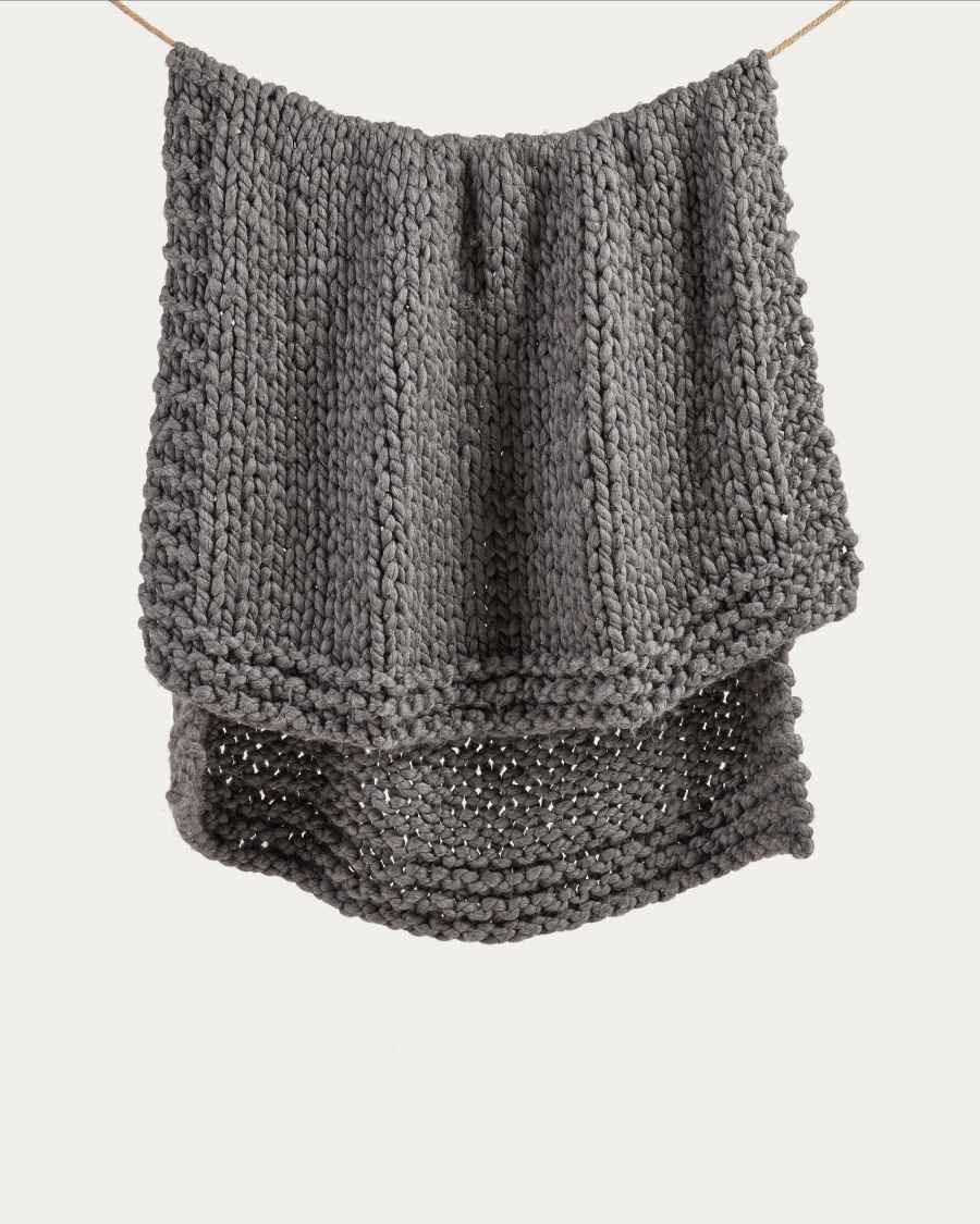 Adonia blanket in grey, 125 x 150 cm