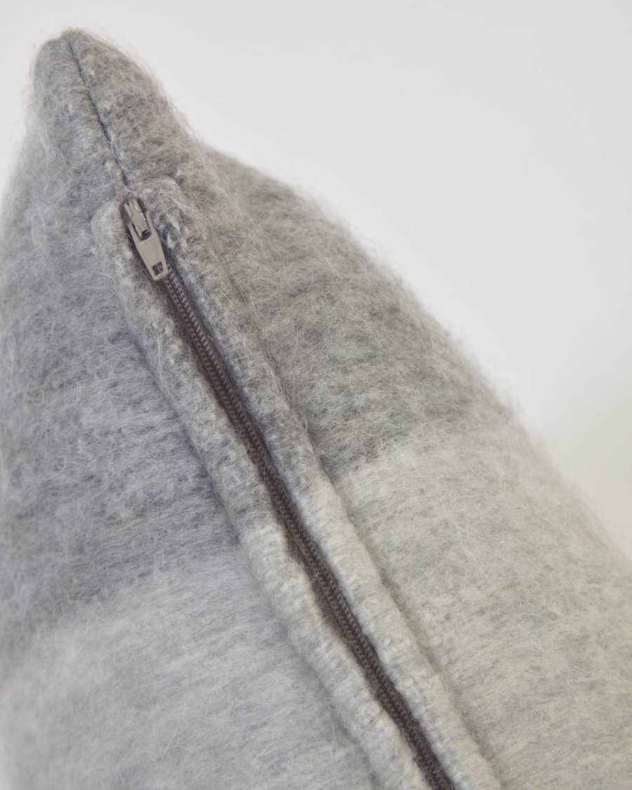 Catarina white and grey check cushion cover 45 x 45 cm