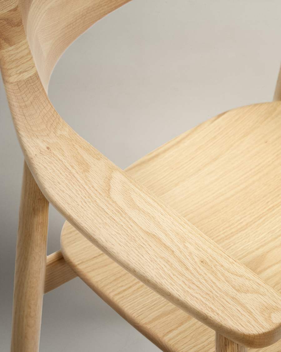 Fondes chair in solid oak wood with natural finish FSC Mix Credit