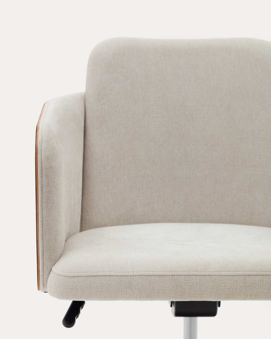 Sedia da scrivania Madai in ciniglia beige e impiallacciatura di frassino con finitura naturale FSC Mix Credit