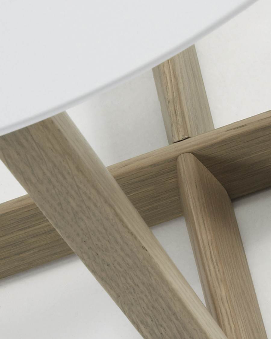 Hodor side table in white MDF with oak wood legs Ø 60 cm