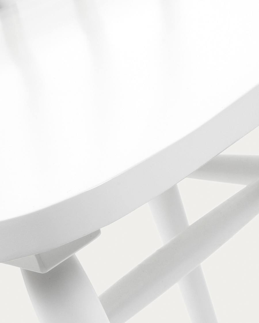 Tressia MDF and solid rubber wood chair with white lacquer