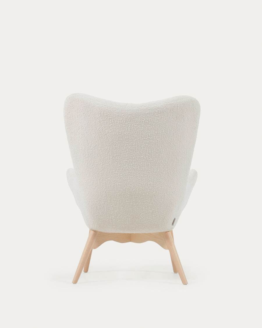 Fauteuil Kody en tissu bouclette et pieds en bois de hêtre