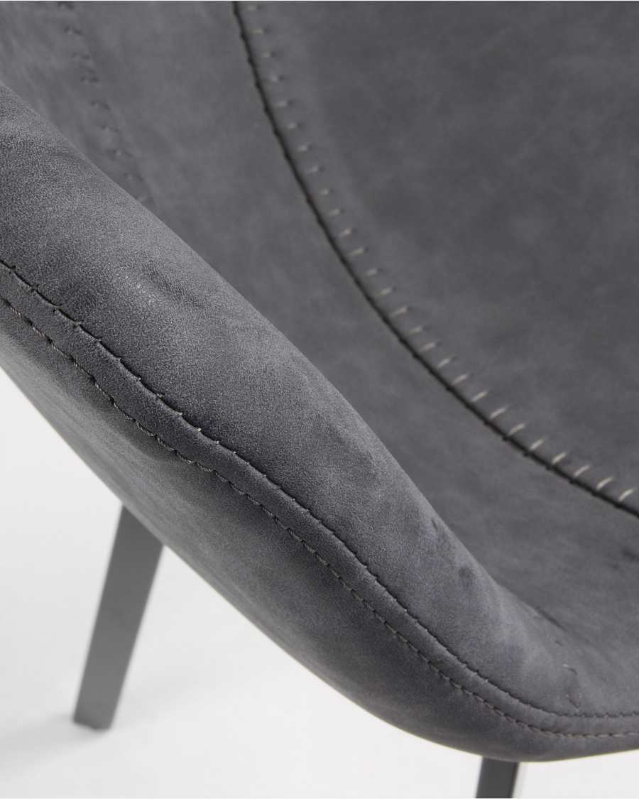 Graphite Alve barstool height 65 cm.