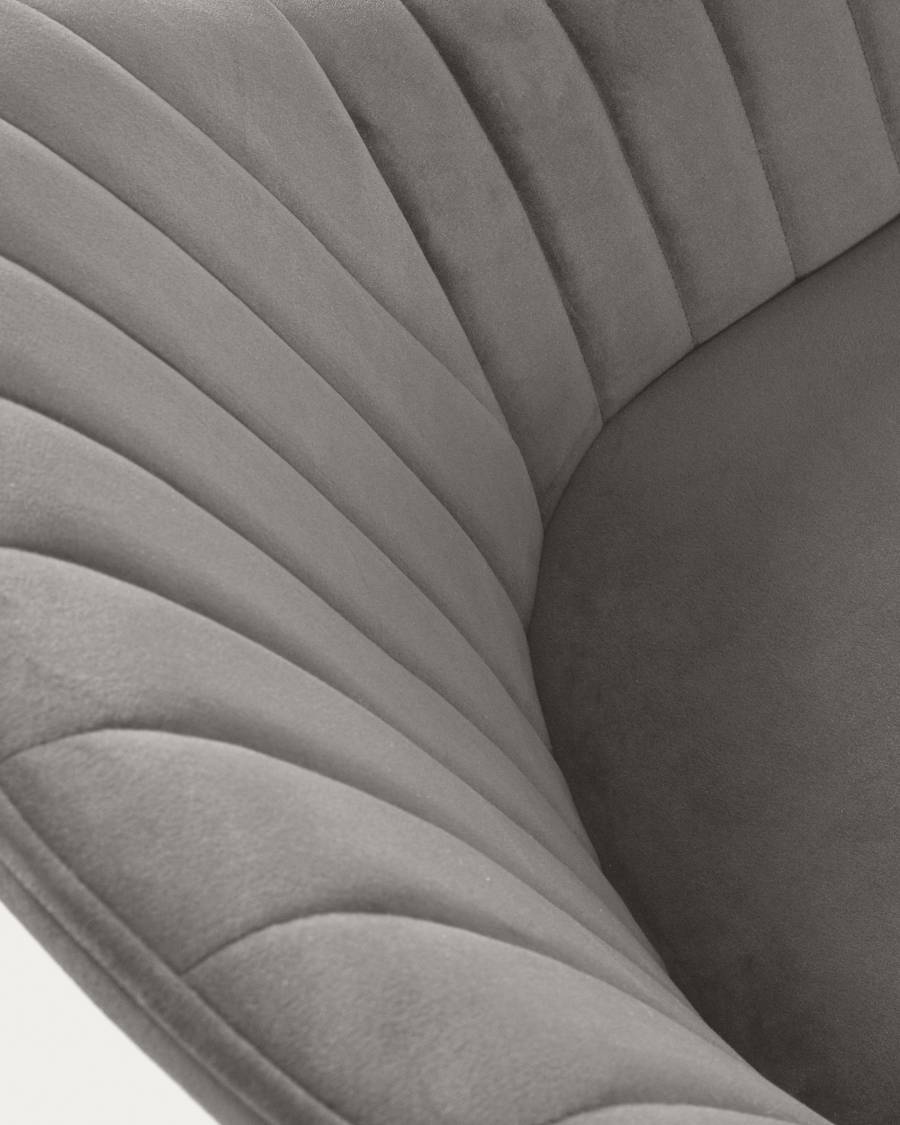 Fabia velvet chair in grey with steel legs in a black finish FR