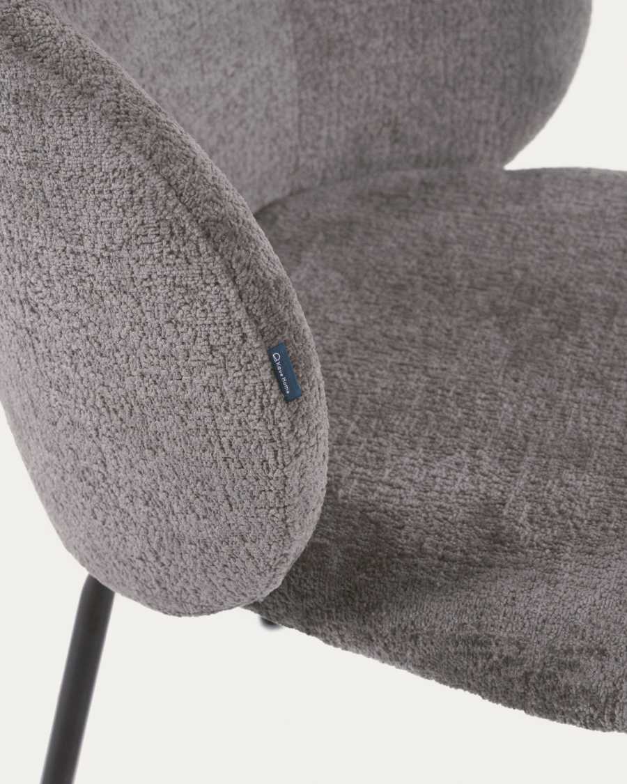 Sedia Minna in ciniglia grigio e gambe in acciaio con finitura nera