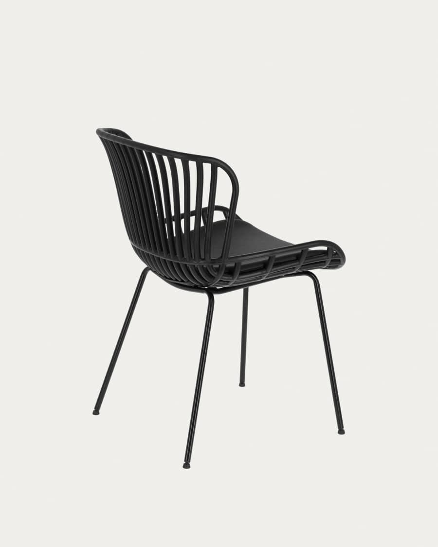 Surpik chair with steel legs in black finnish