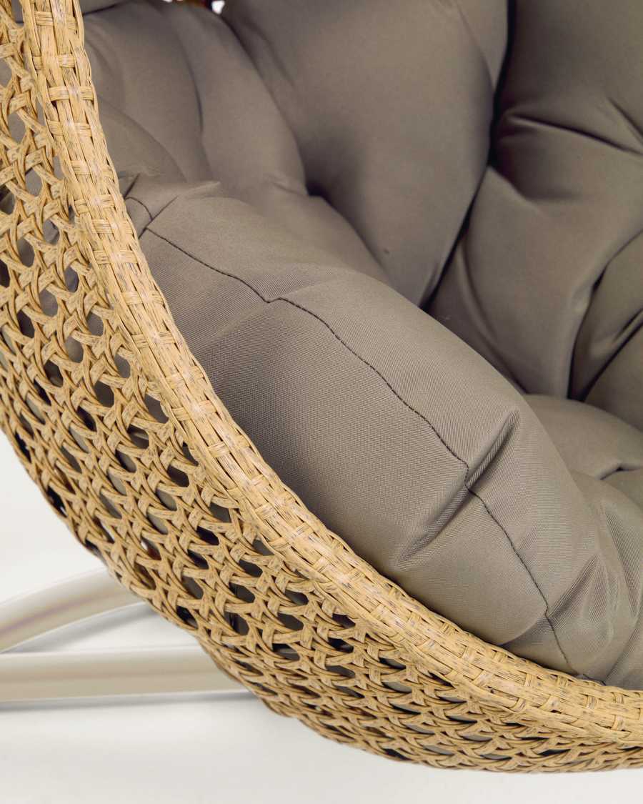 Cira light grey hanging armchair with natural finish