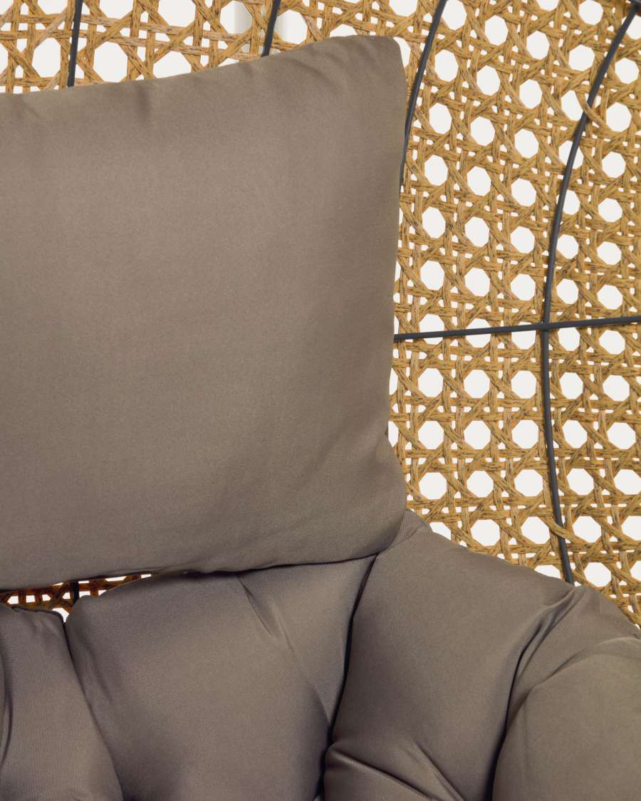 Cira light grey hanging armchair with natural finish