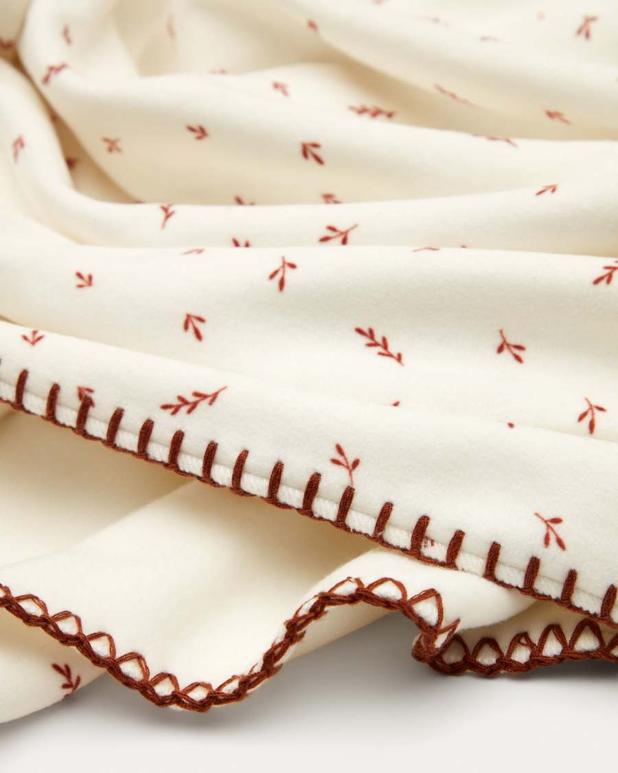 Deya fleece blanket with maroon leaf pattern, 68 x 103 cm