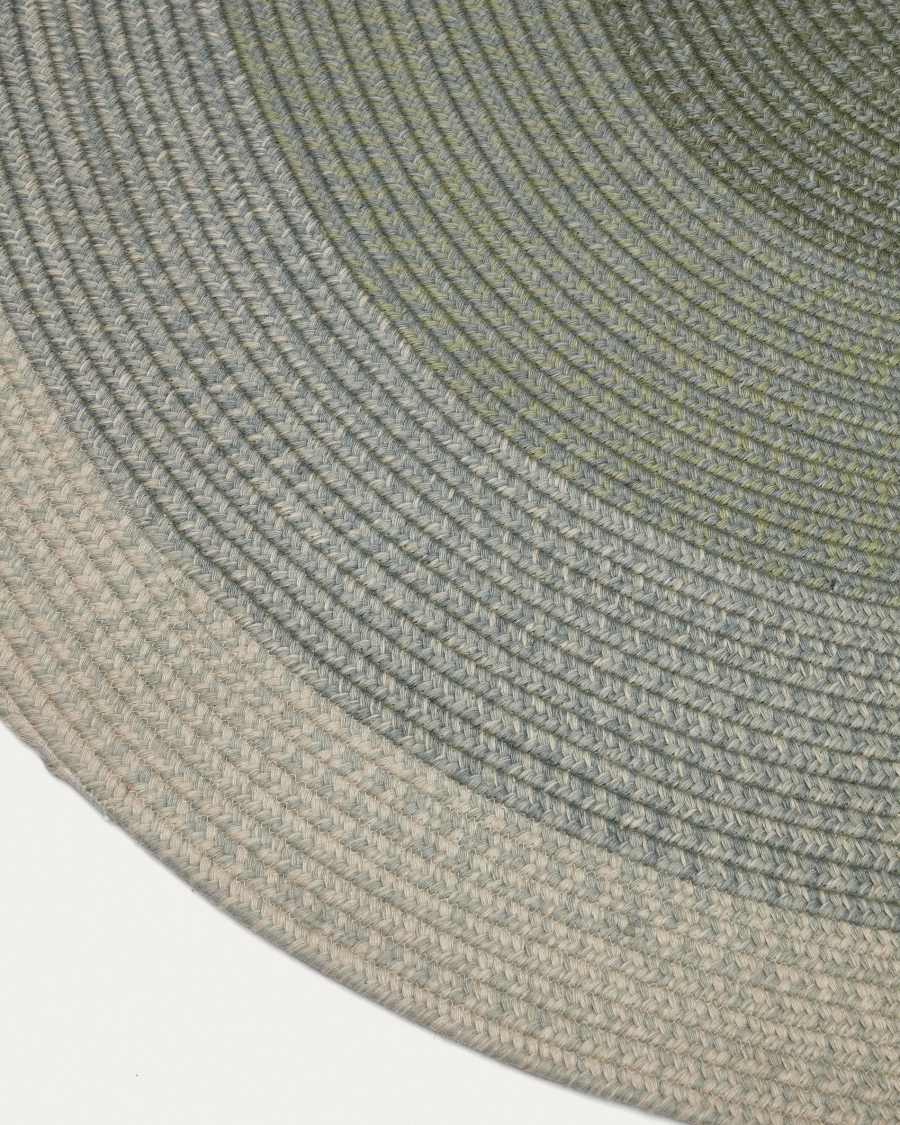 Leeith 100% PET rug with wide green stripes, Ø 160 x 230 cm