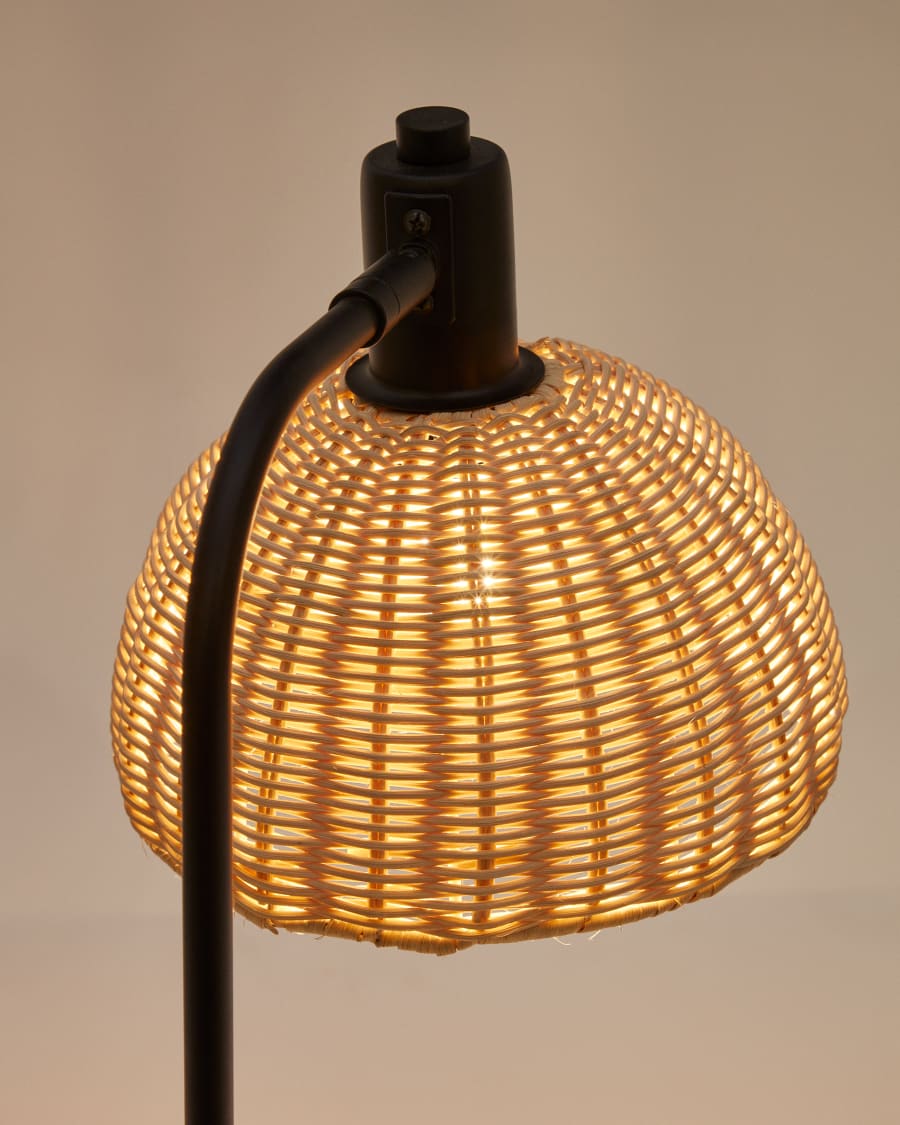 Damila table lamp in rattan and black metal
