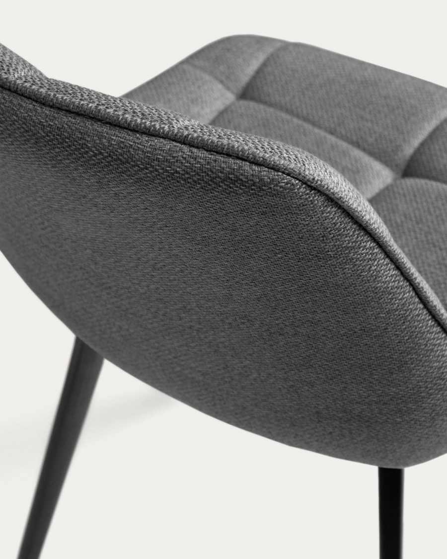 Chaise Adam gris clair et pieds en acier finition noire