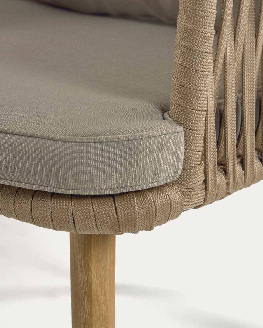Hemlice stoel in beige touw met massieve acacia poten FSC 100%