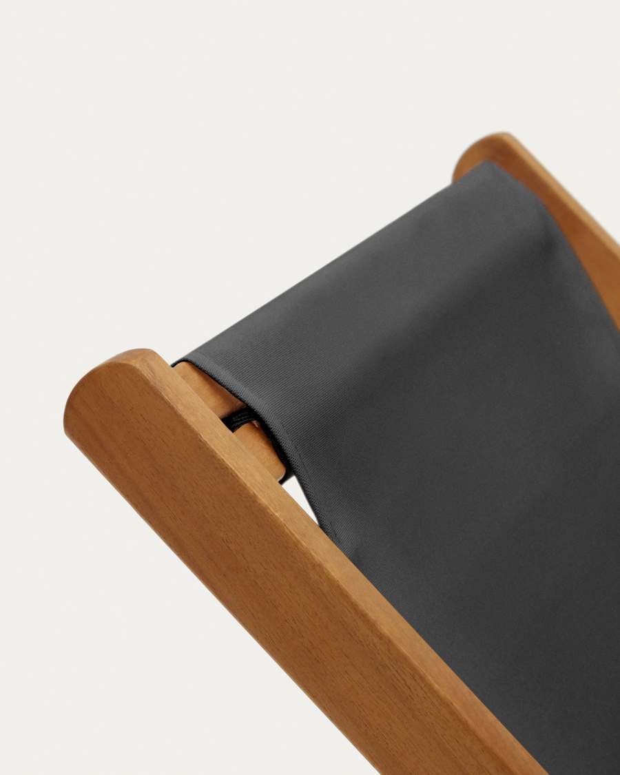 Adredna folding outdoor deck chair in black with solid acacia wood FSC 100%