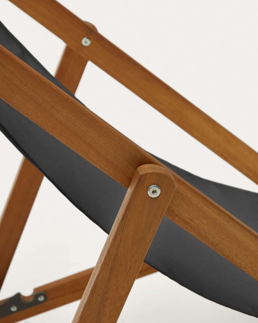 Adredna folding outdoor deck chair in black with solid acacia wood FSC 100%