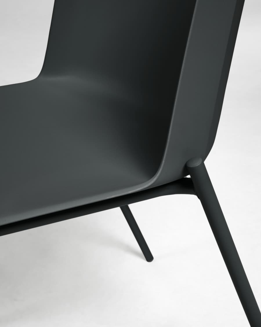 Outdoor Hannia black chair