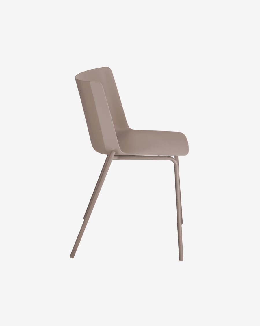 Outdoor Hannia brown chair