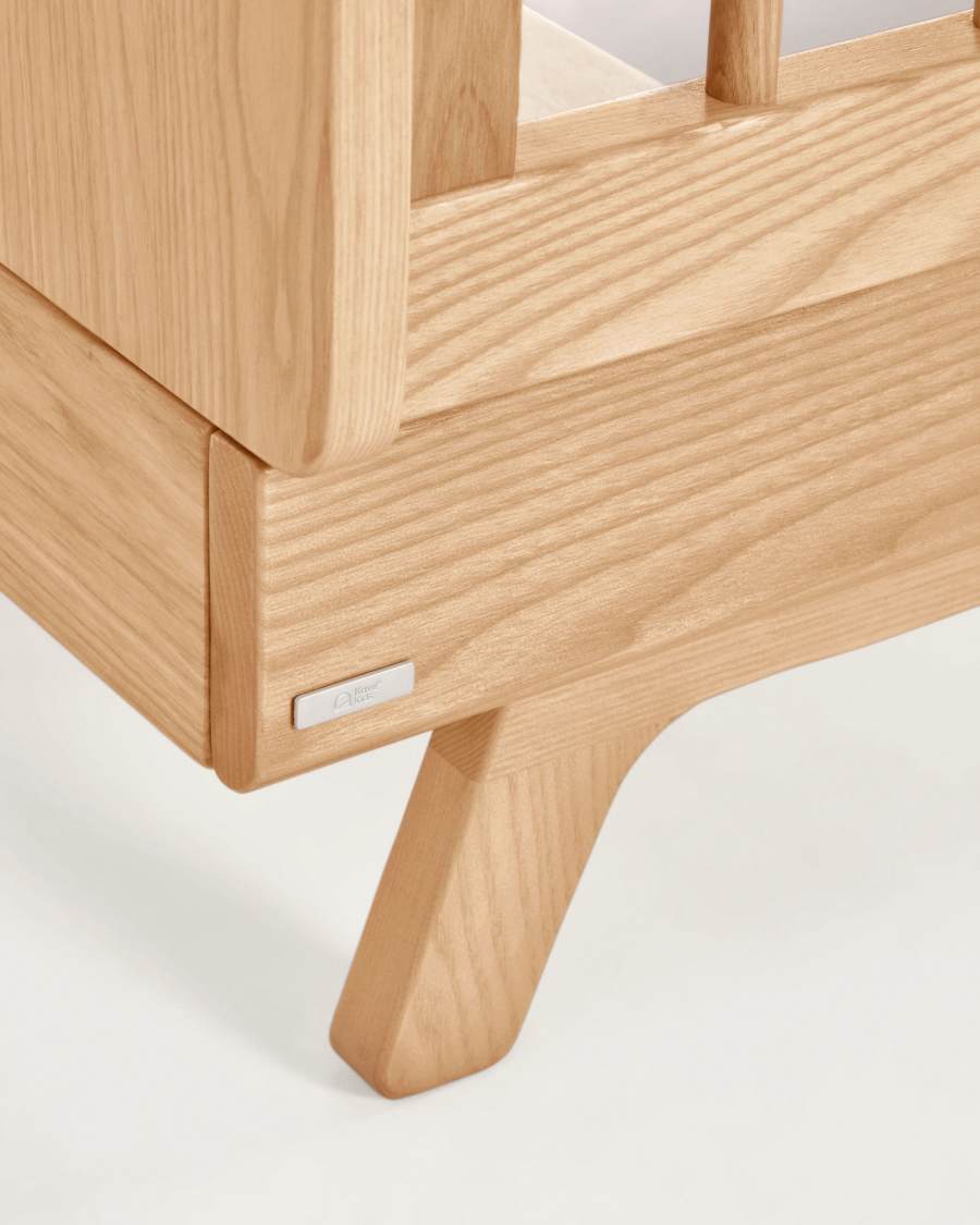 AnpassungsfähigesGitterbett Maralis aus massivem Buchenholz 70 x 140 cm