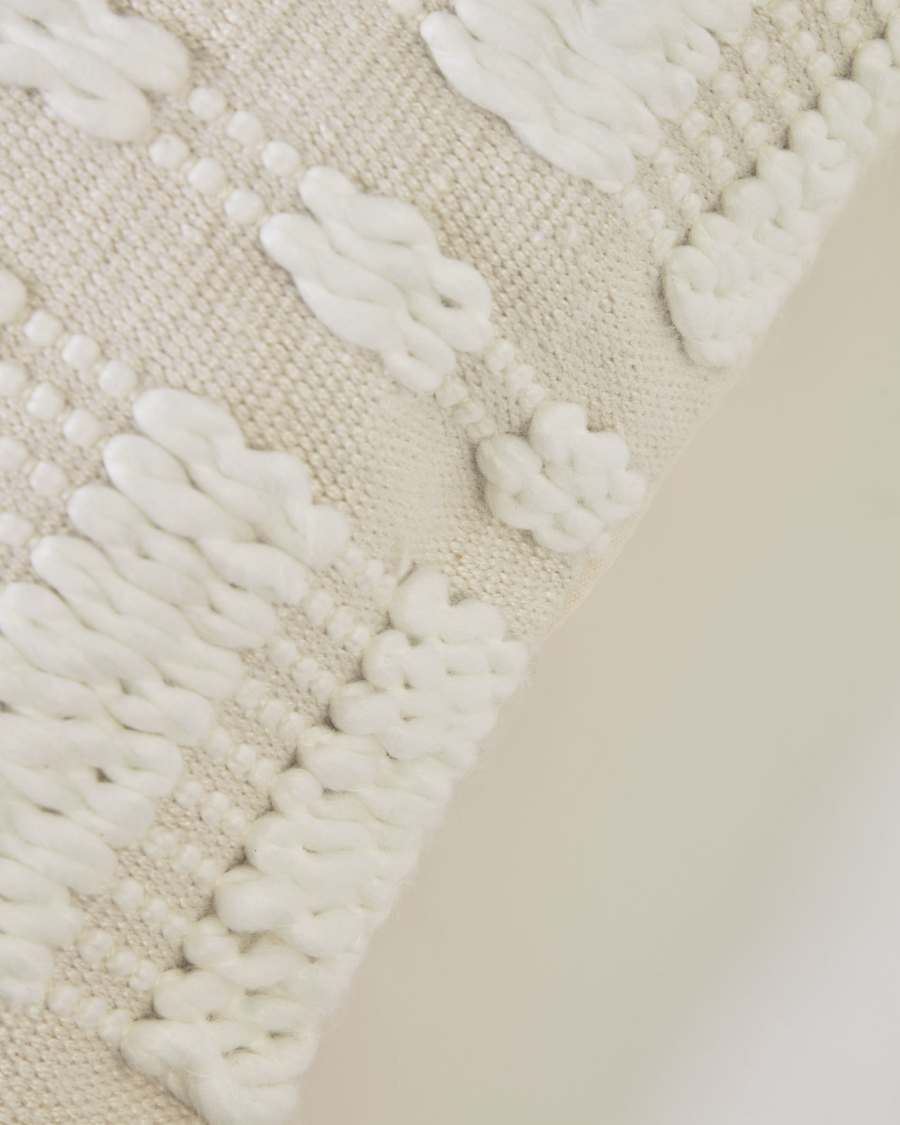 Aima cushion cover in beige and white, 45 x 45 cm