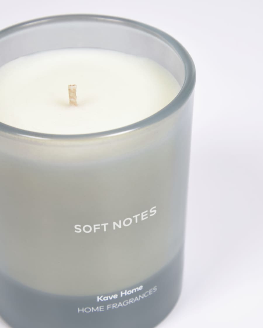 Scented candle Soft notes 180 gr