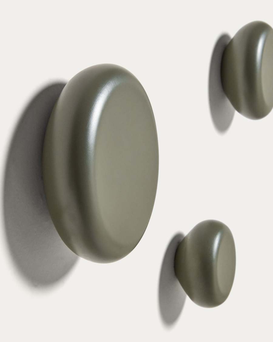 Set Nadue di 3 appendiabiti in legno massello di faggio finitura verde