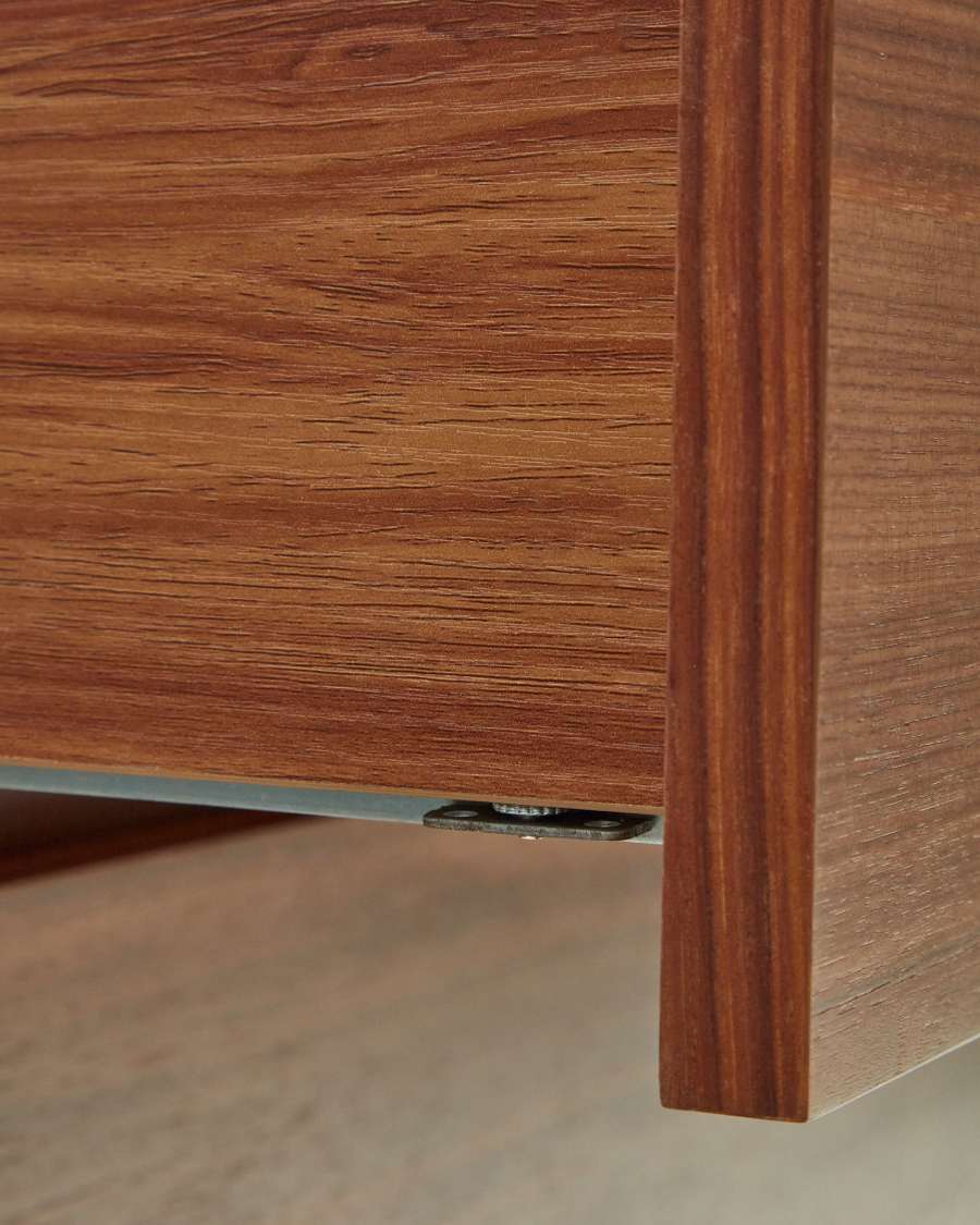 Còmoda Vedrana 3 calaixos de xapa de noguera i potes d'acer negre 110 x 75 cm