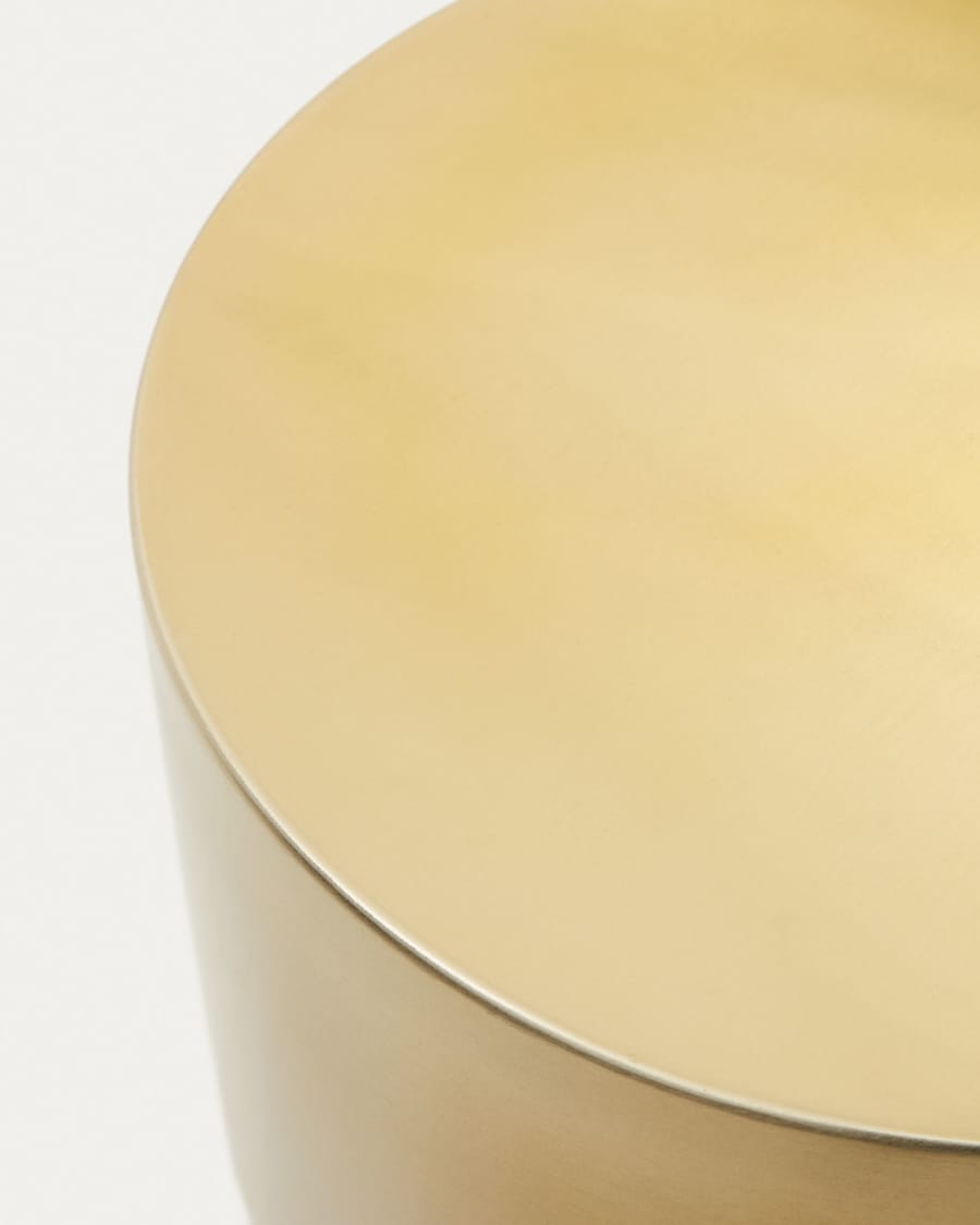 Rachell metal side table with a gold finish, Ø 30 cm