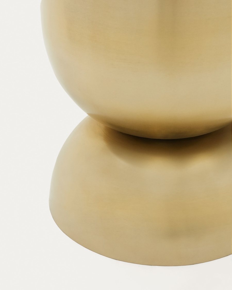 Rachell metal side table with a gold finish, Ø 30 cm