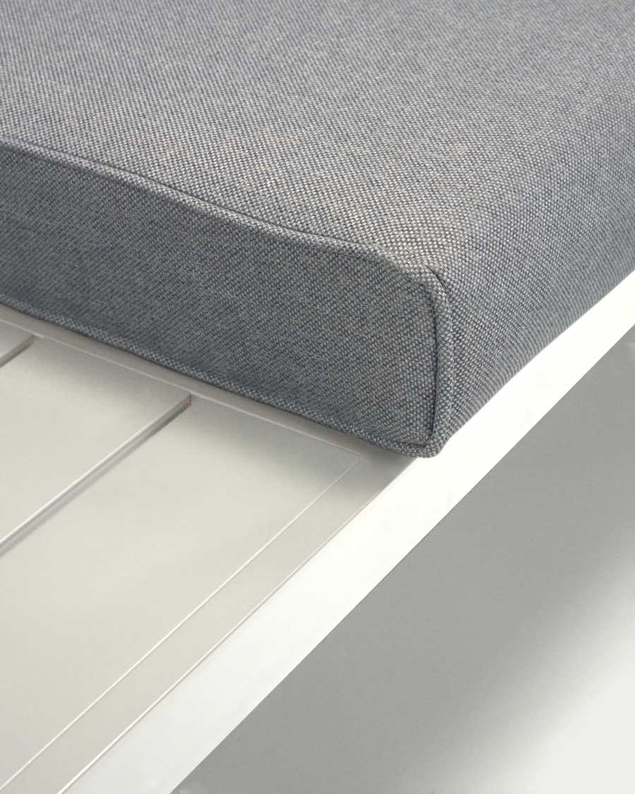 Duke outdoor set containing a 5-seater corner sofa and white aluminium table