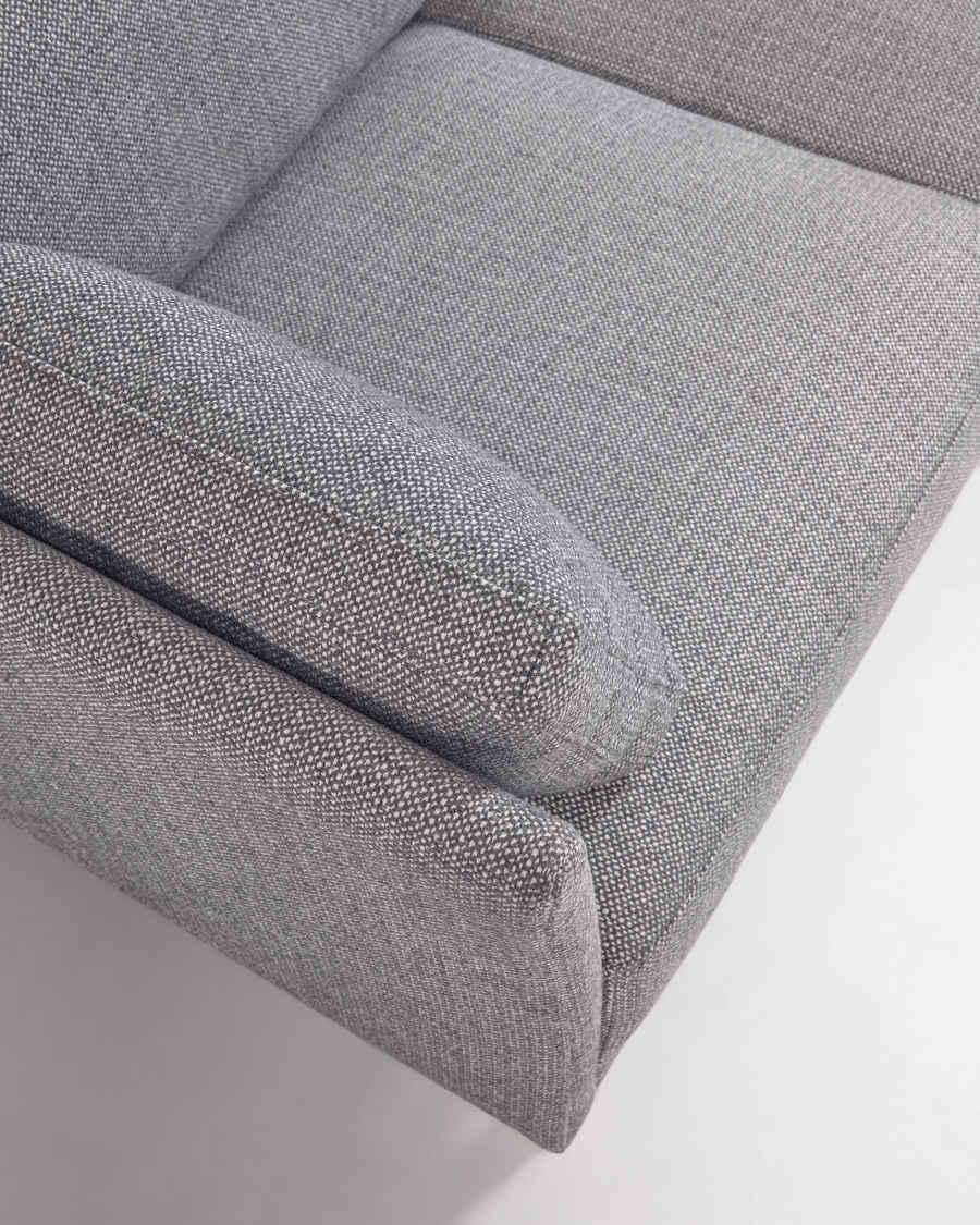 Gilma grey 3-seater sofa with right-hand chaise longue with legs in dark finish 260 cm