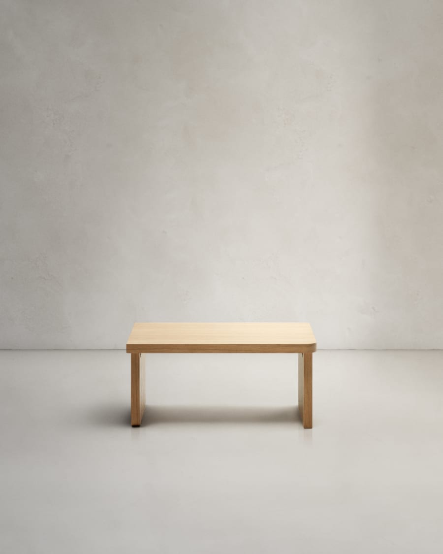 Oaq coffee table in oak wood veneer with natural finish, 89 x 62 cm FSC Mix Credit