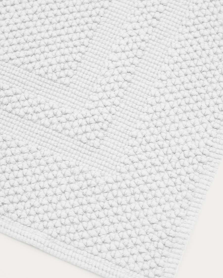 Yanay 100% cotton bath mat in white, 50 x 70 cm