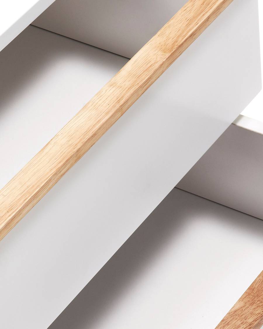 Table chevet Melan en laqué blanc et bois d'hévéa 40 x 50 cm