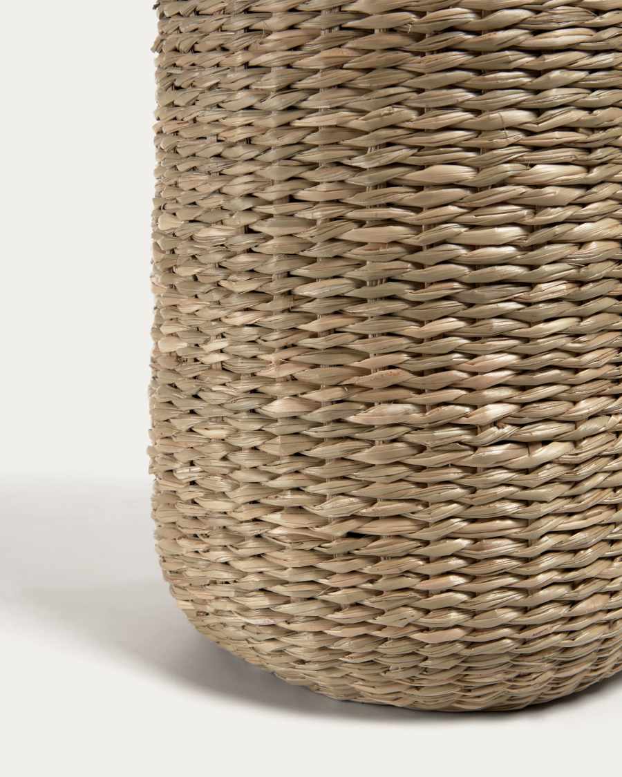 Umma small bamboo vase, with natural fibres and a natural finish