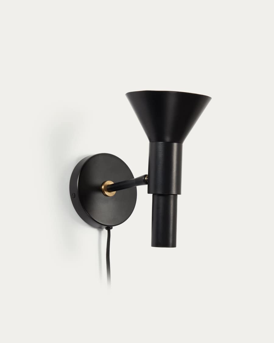 Vyara wandlamp in metaal met zwarte afwerking