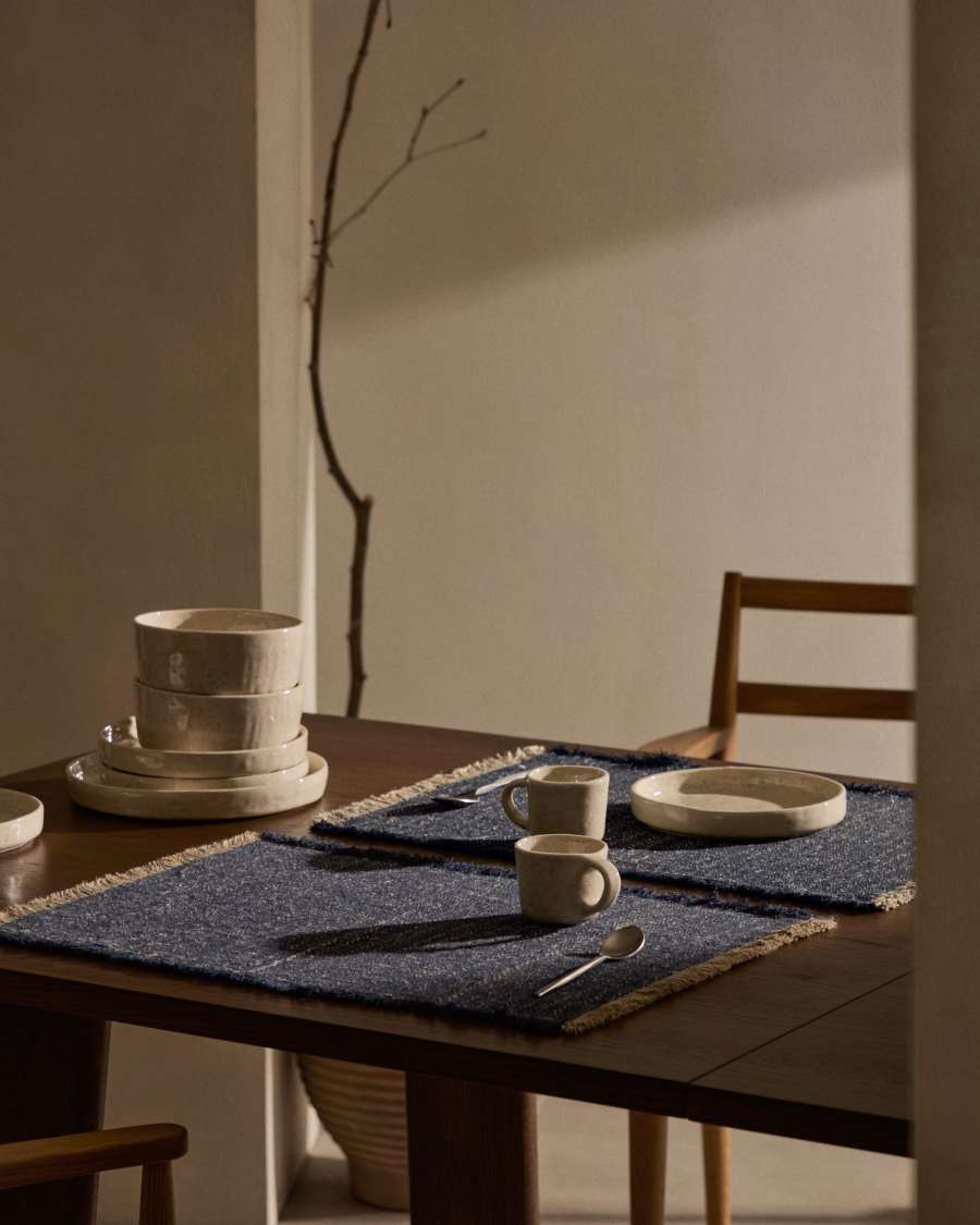 Set Silati van 2 linnen placemats met grijze franjes