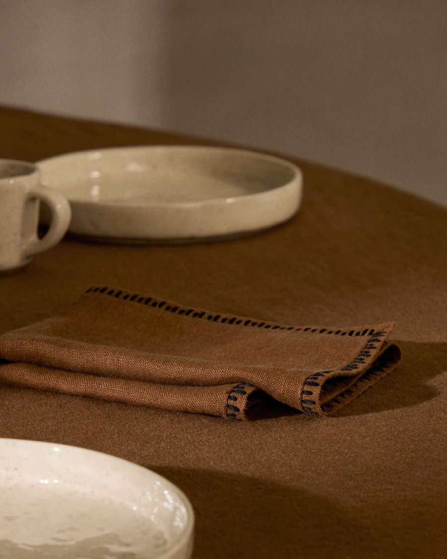 Llosar set of 2 brown embroidered napkins 100% linen