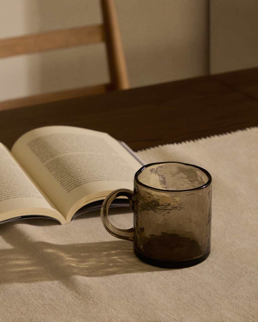 Sunera large mug made of brown recycled glass