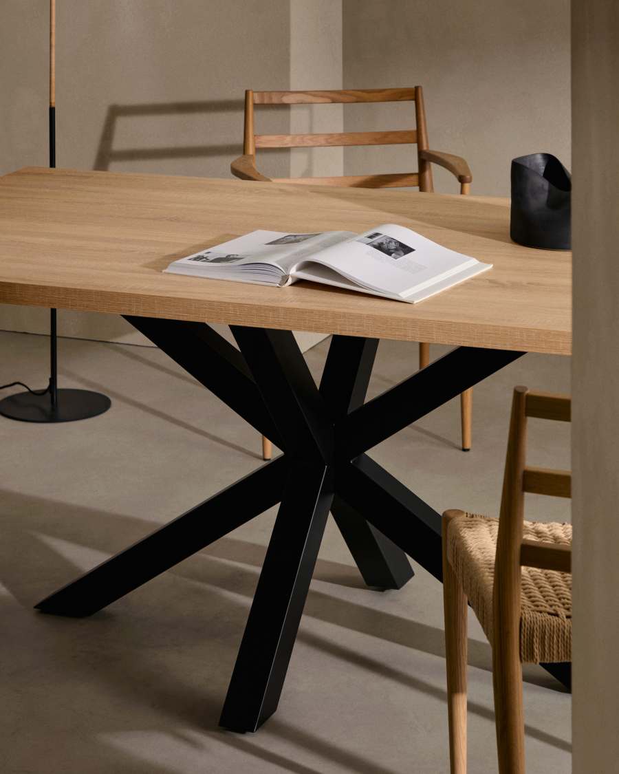 Argo table in melamine with natural finish and steel legs with black finish 180 x 100 cm