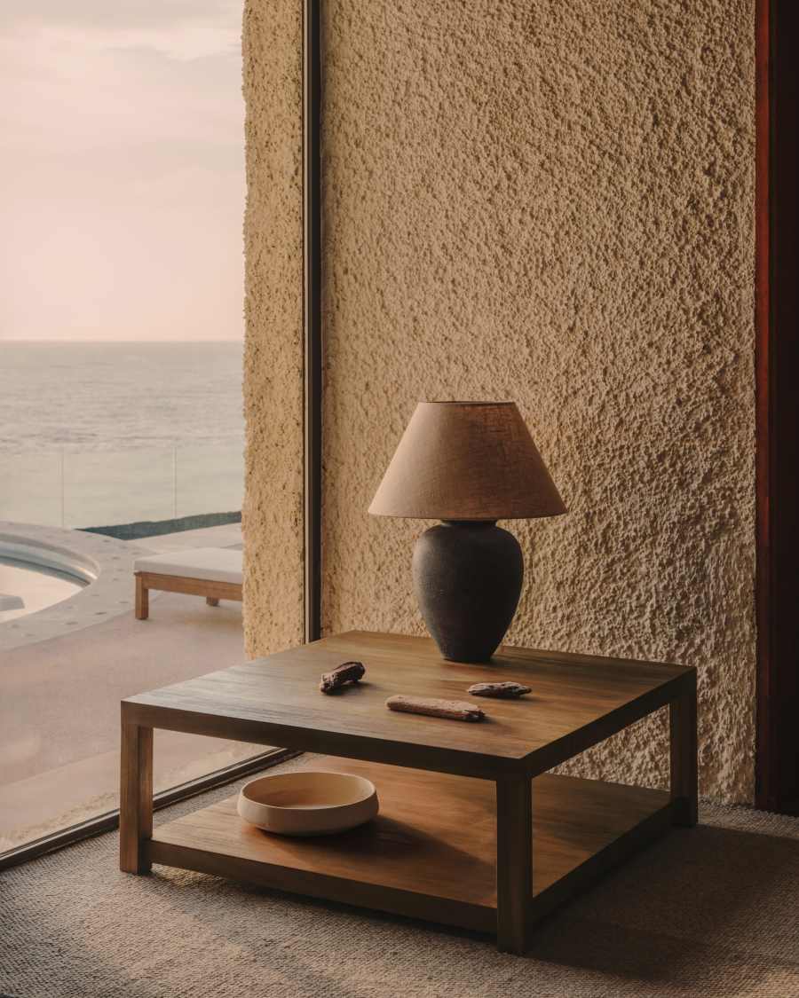 Table auxiliaire Sashi en bois de teck 90 x 90 cm