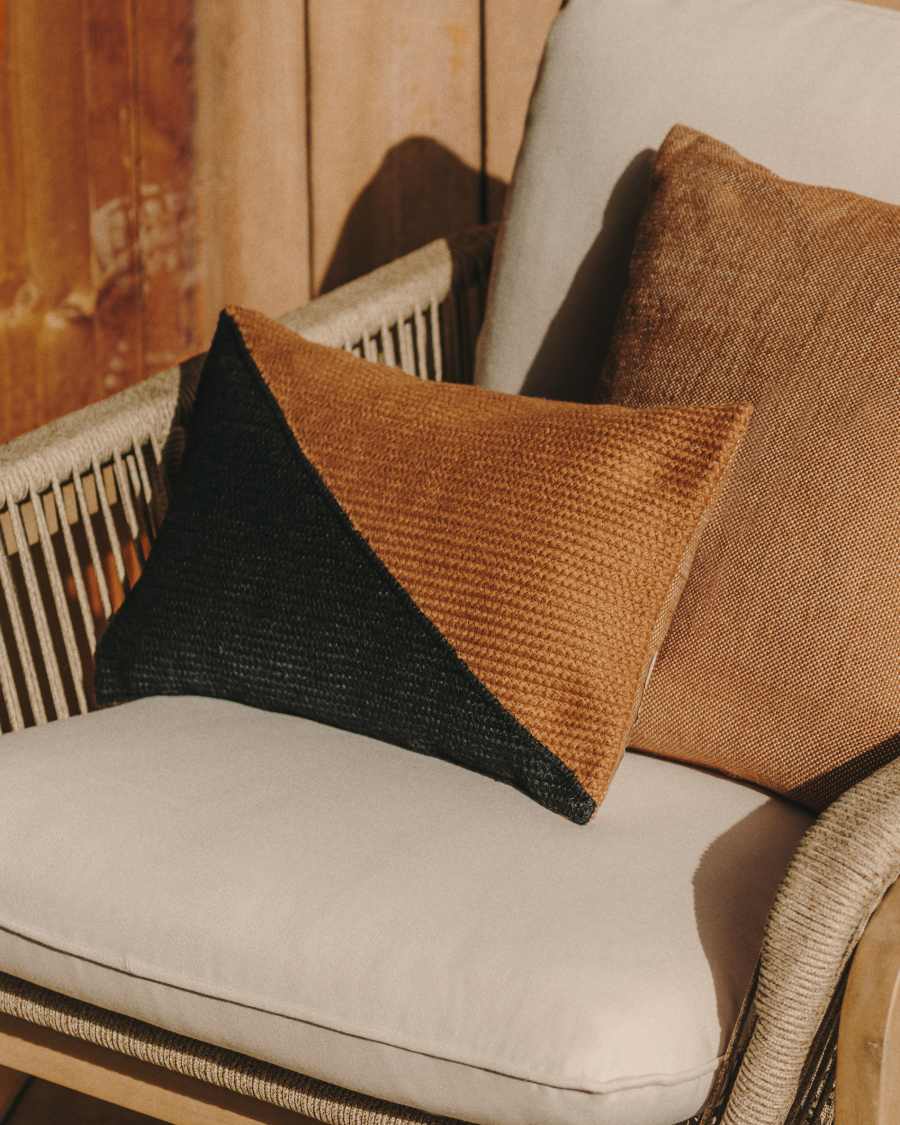 Fodera per cuscino Saigua 100% PET a righe diagonali nere e marroni 30 x 50 cm