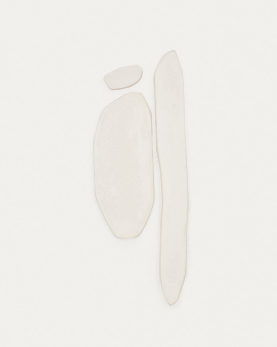 Siluna set of 3 elongated wall panels in white papier-mâché