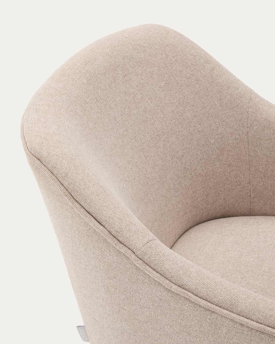 Bobly armchair in beige and with solid beech wood in a natural finish