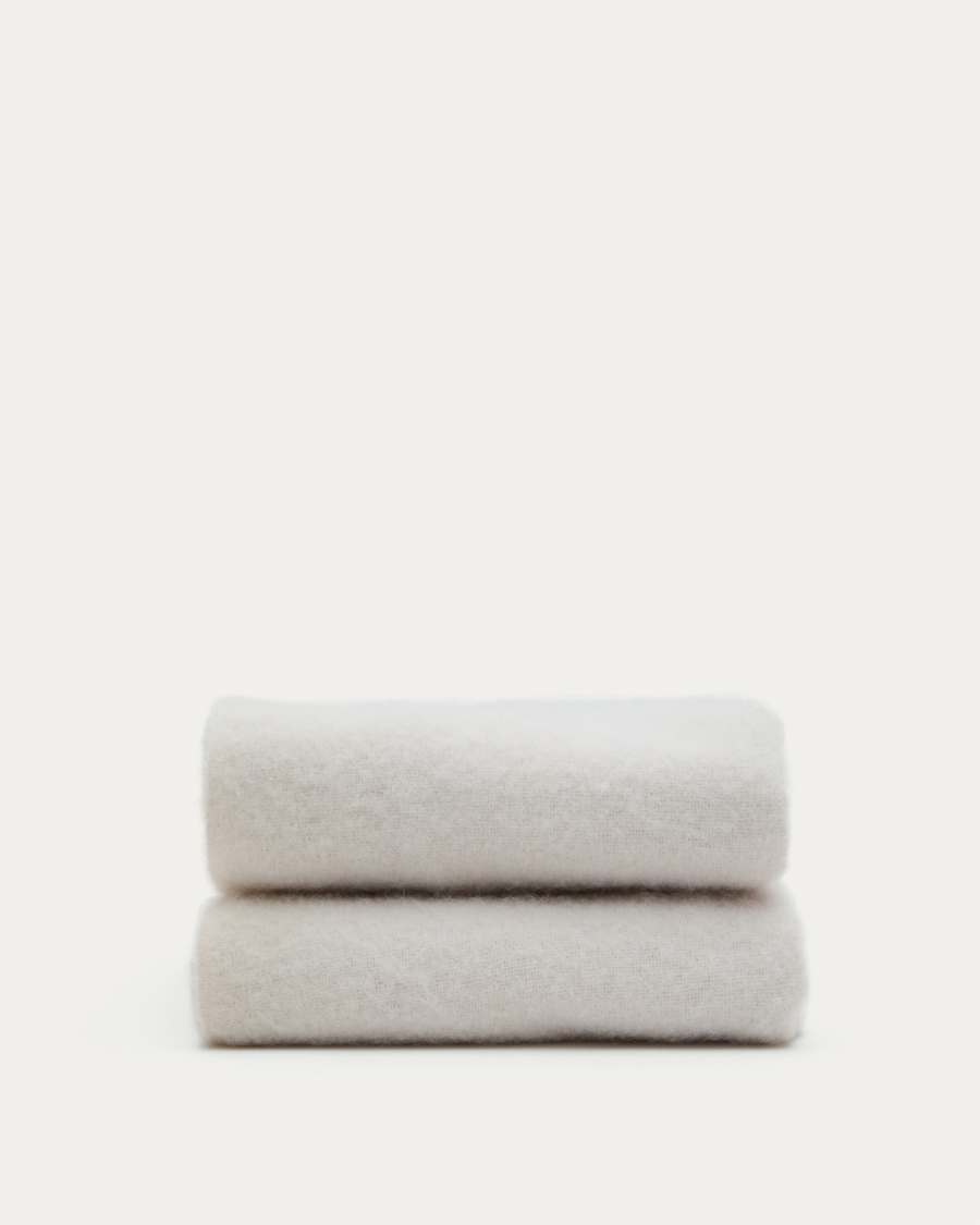 Hura blanket made of ecru wool with fringes 170 x 130 cm